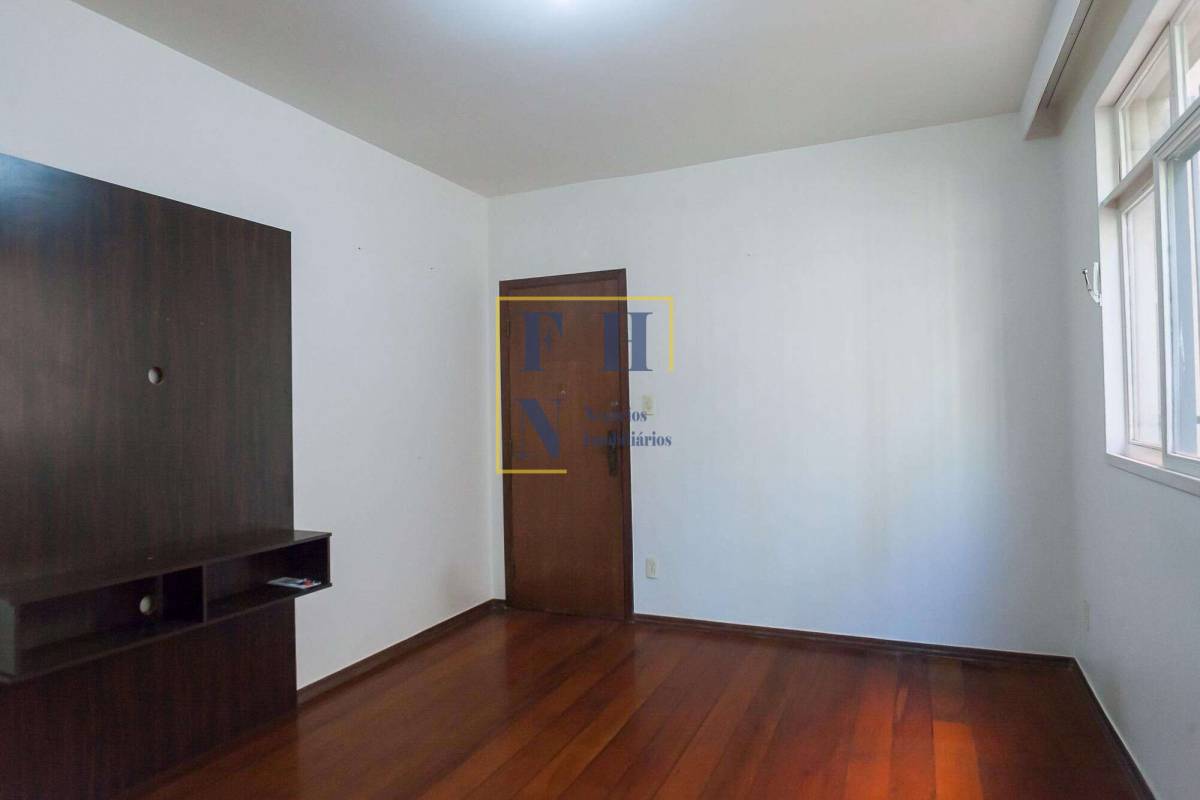 Apartamento à venda com 3 quartos, 95m² - Santo Antônio,