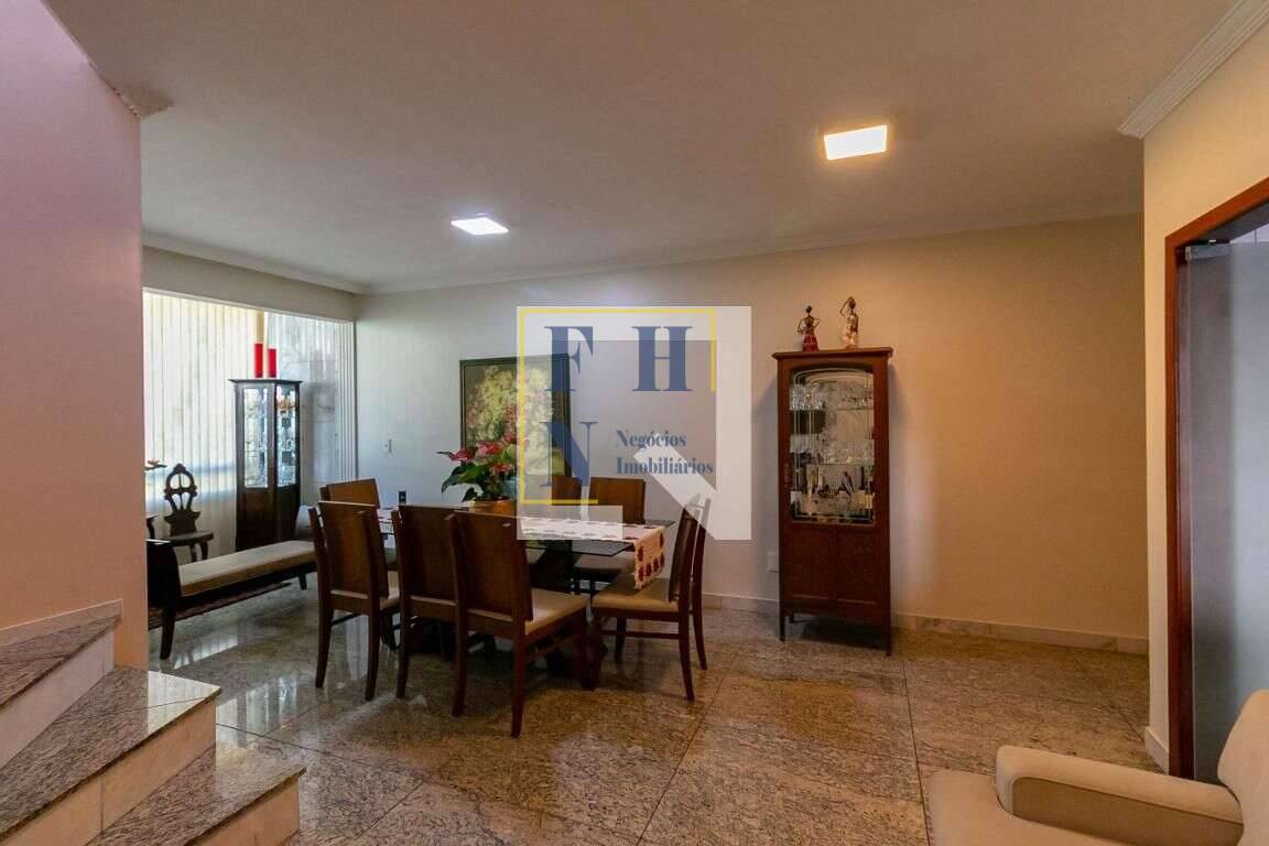 Apartamento à venda com 4 quartos, 210m² - Santo Antônio,