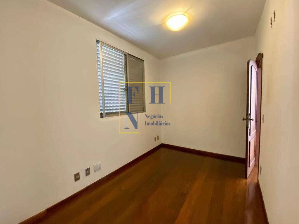 Apartamento à venda com 3 quartos, 180m² - Santo Antônio,