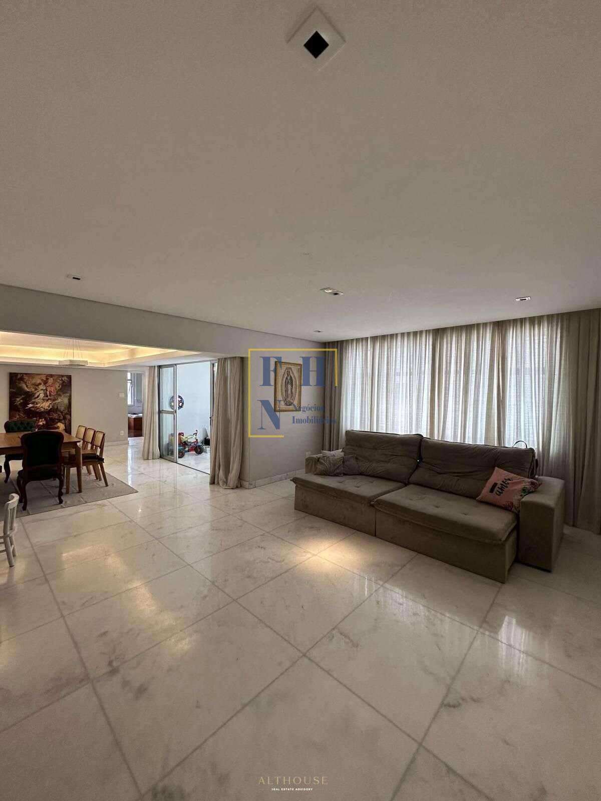Apartamento à venda com 3 quartos, 160m² - Santo Antônio,