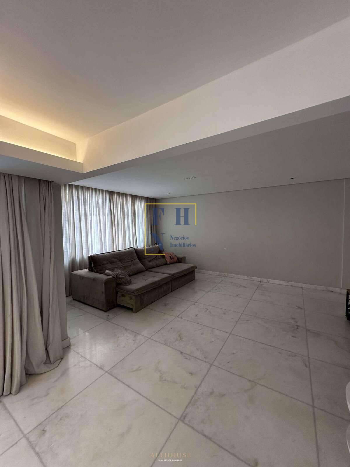 Apartamento à venda com 3 quartos, 160m² - Santo Antônio,