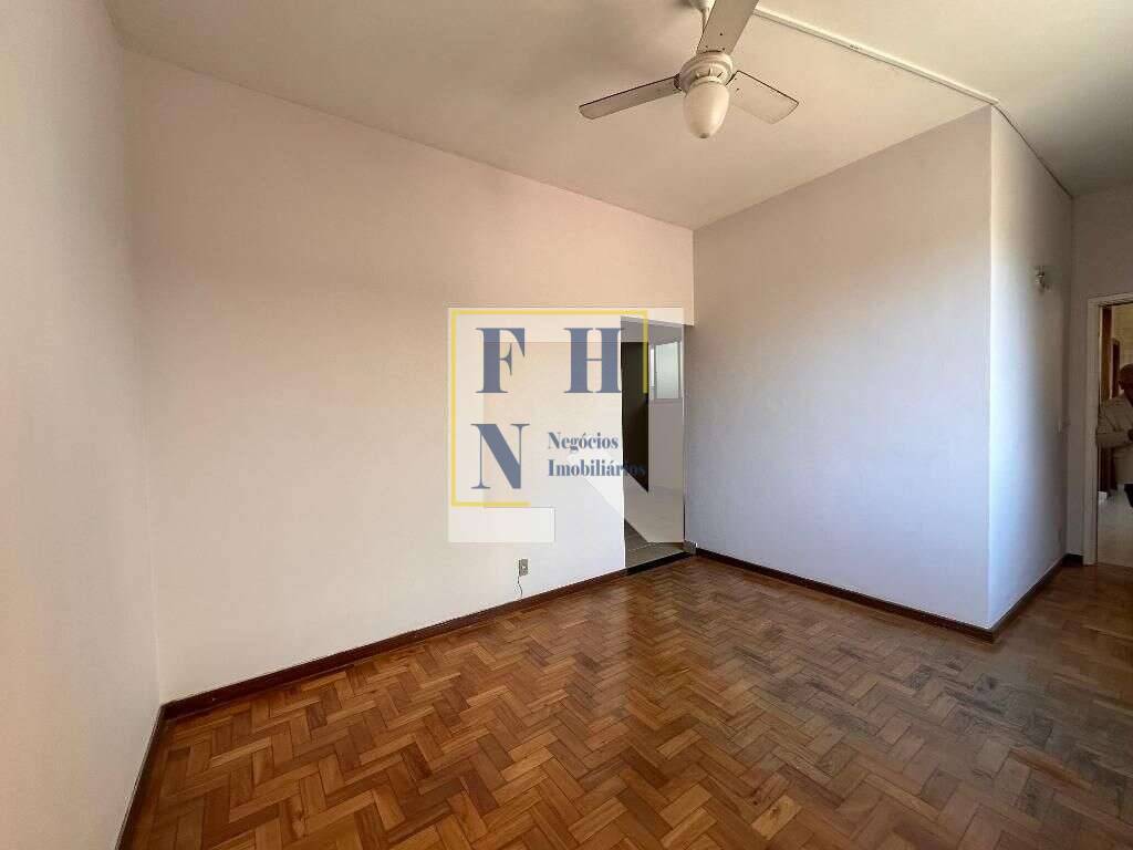 Apartamento à venda com 3 quartos, 90m² - Santo Antônio,