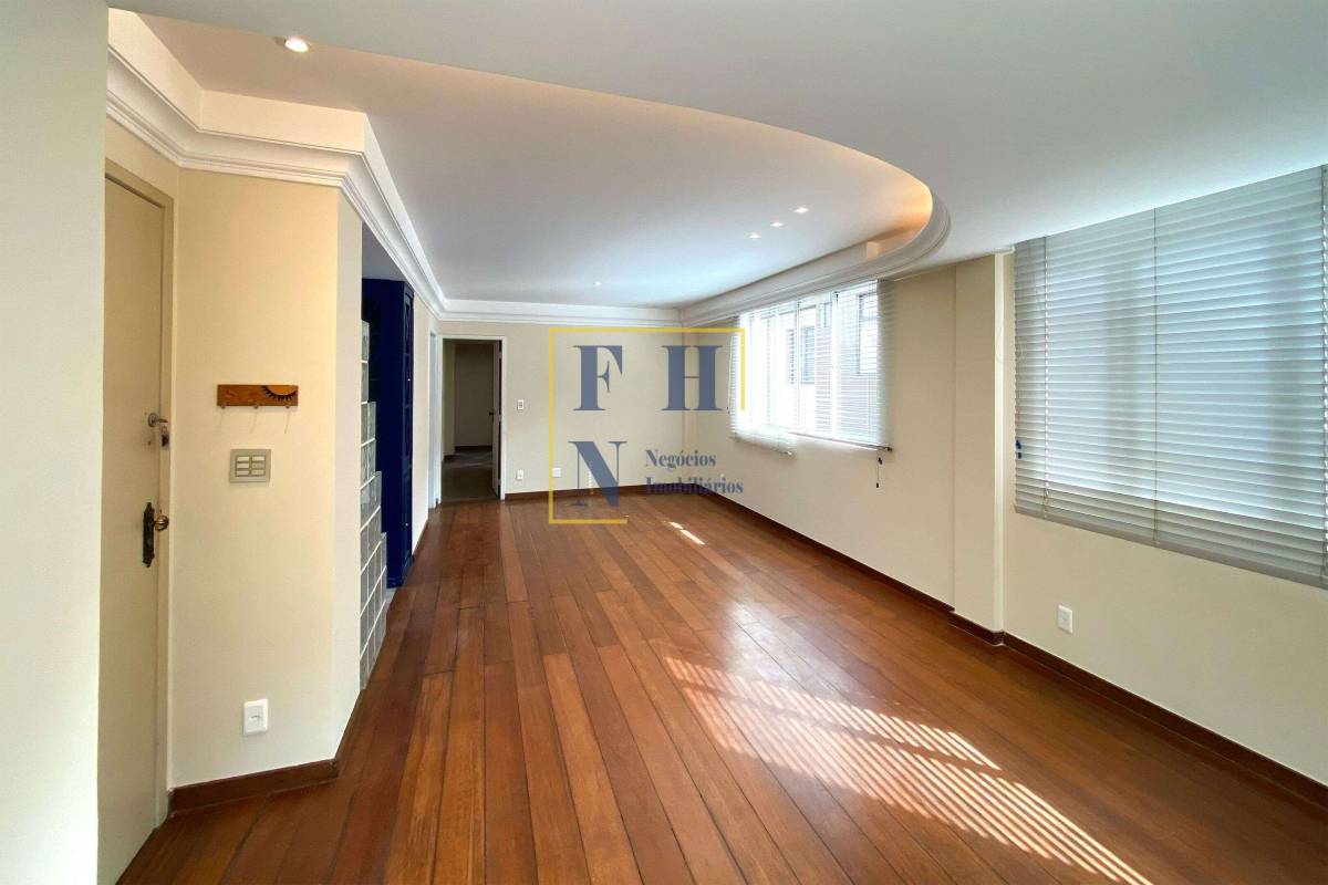 Apartamento à venda com 3 quartos, 110m² - Santo Antônio,