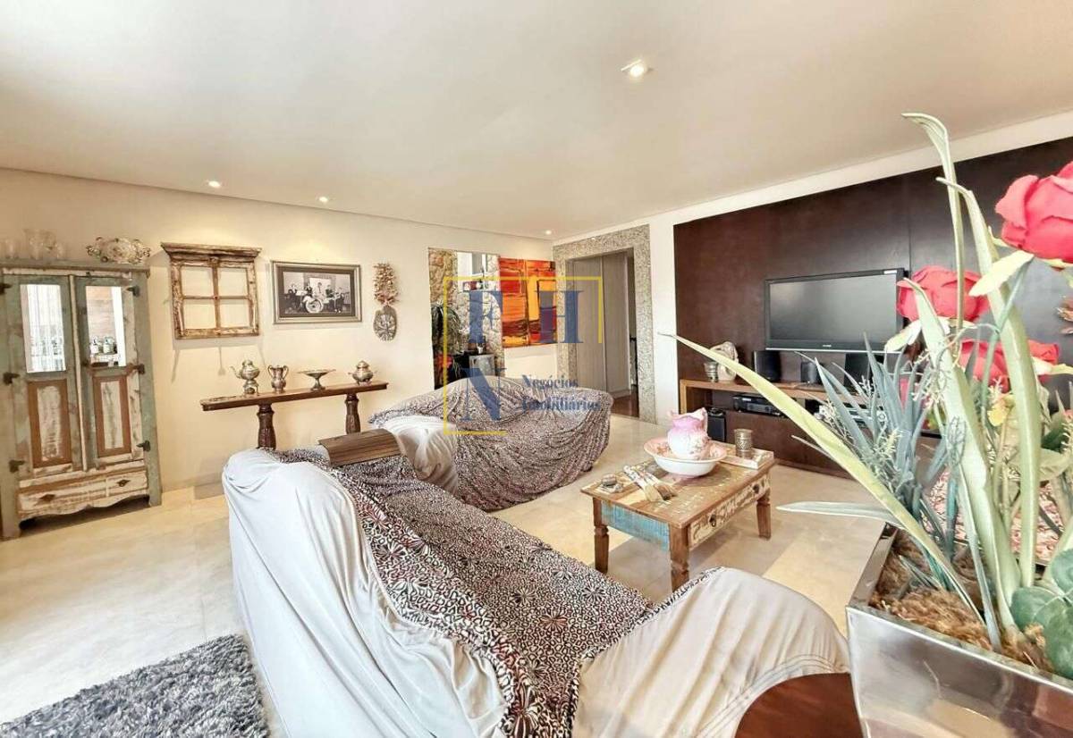 Apartamento à venda com 4 quartos, 200m² - Santo Antônio,