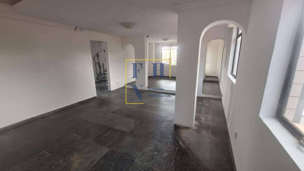 Apartamento à venda com 3 quartos, 270m² - Santo Antônio,