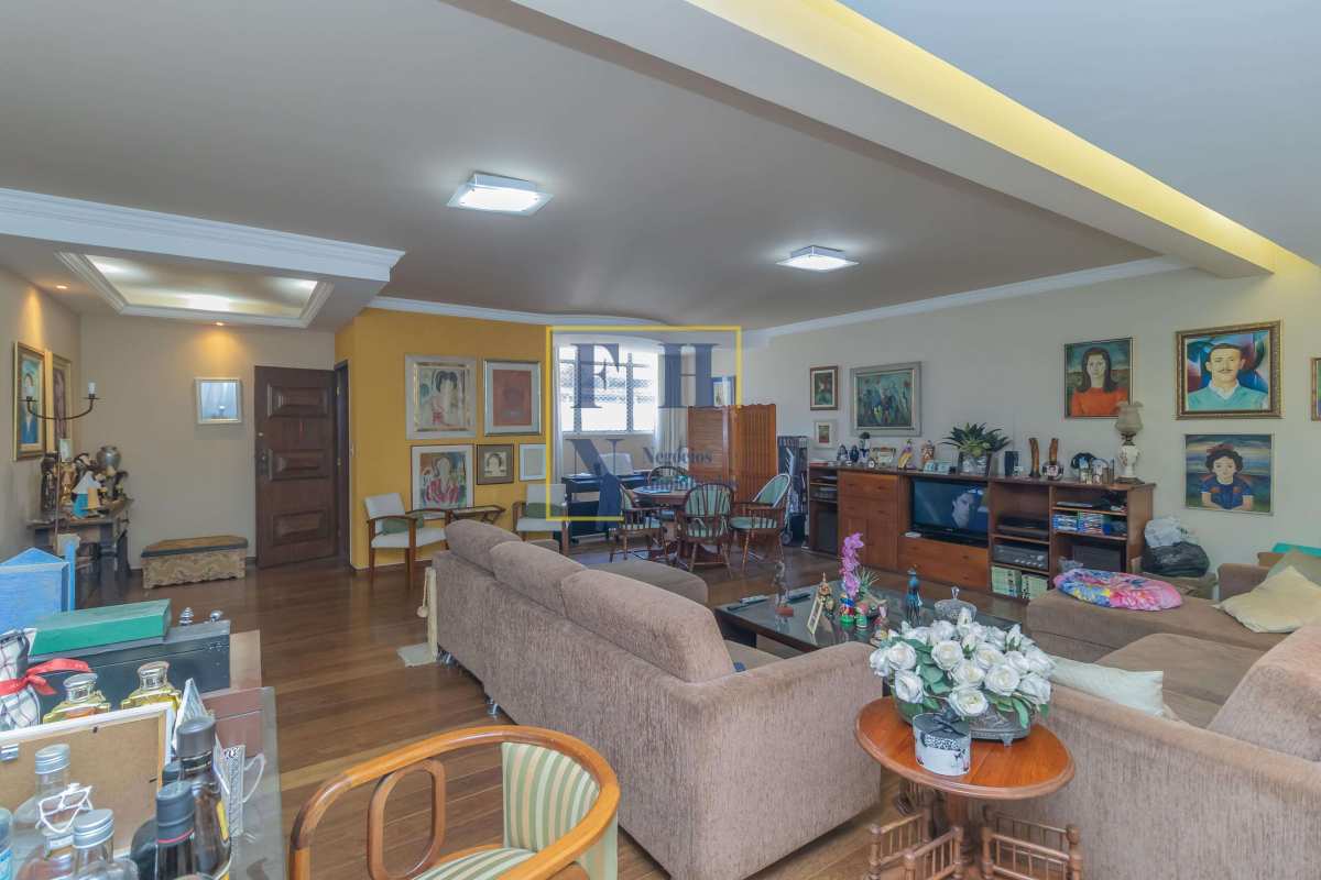 Apartamento 4 Quartos à Venda no São Lucas em Belo Horizonte
