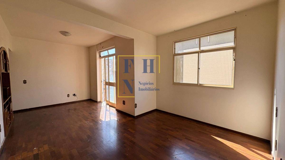 Apartamento à venda com 3 quartos, 100m² - Savassi,
