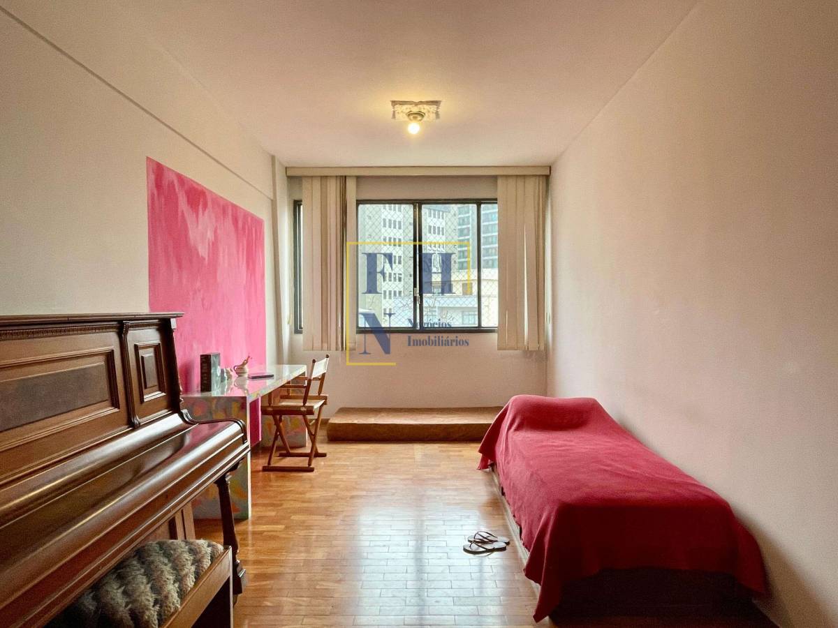 Apartamento à venda com 3 quartos, 120m² - Savassi,