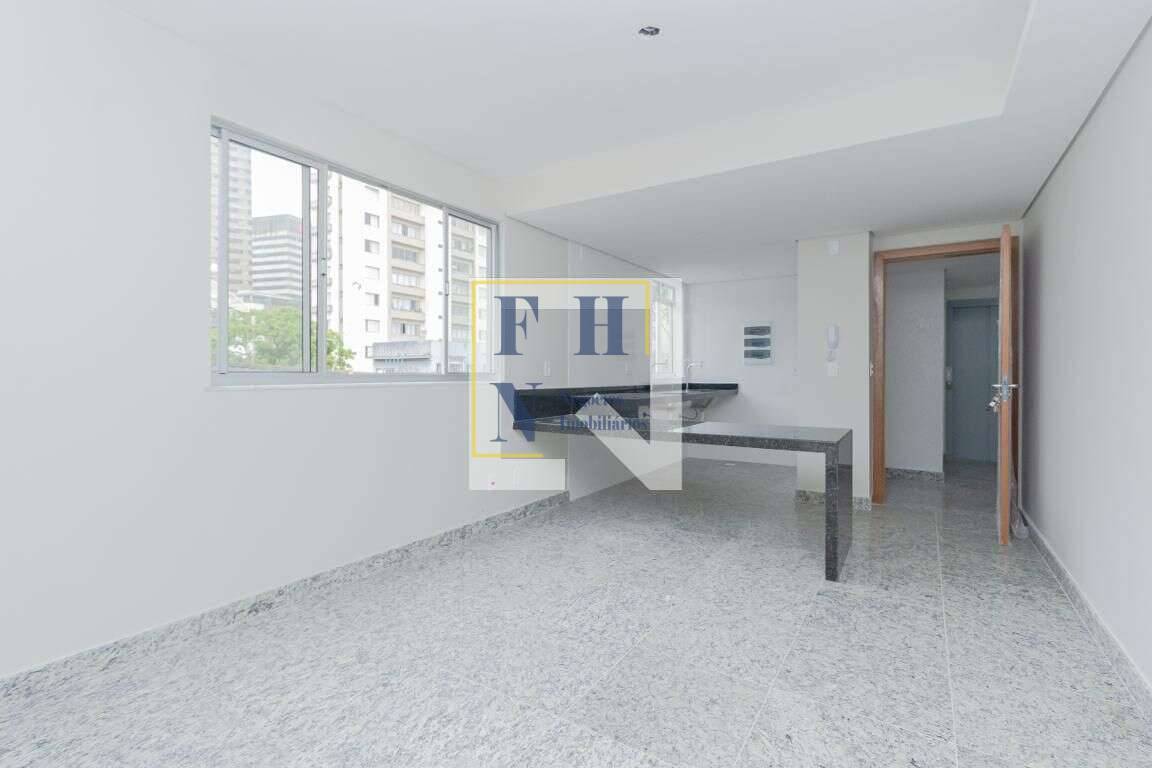  - Apartamento 2 Quartos à Venda na Serra em Belo Horizonte