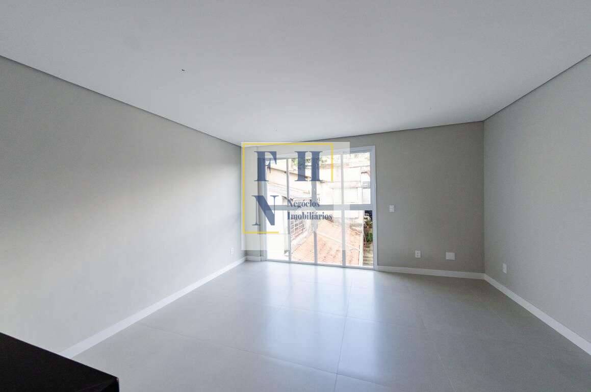 Apartamento à venda com 2 quartos, 72m² - Serra,