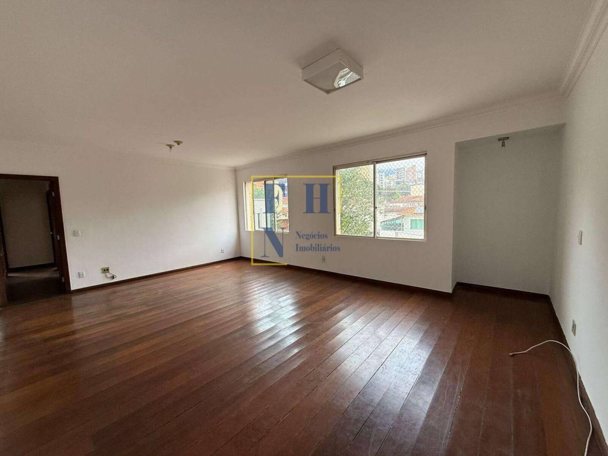 Apartamento à venda com 3 quartos, 119m² - Serra,