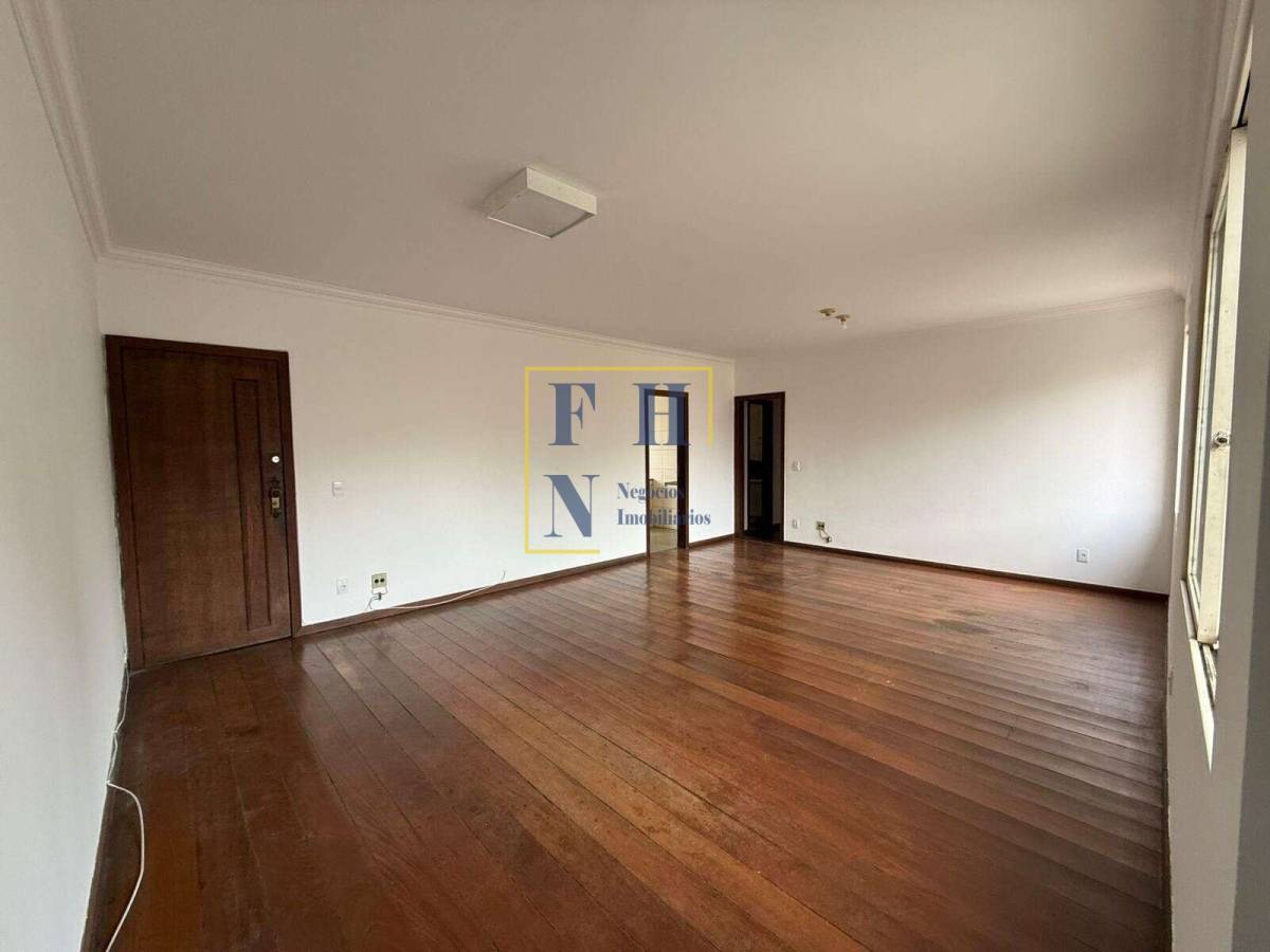  - Apartamento 3 Quartos à Venda na Serra em Belo Horizonte