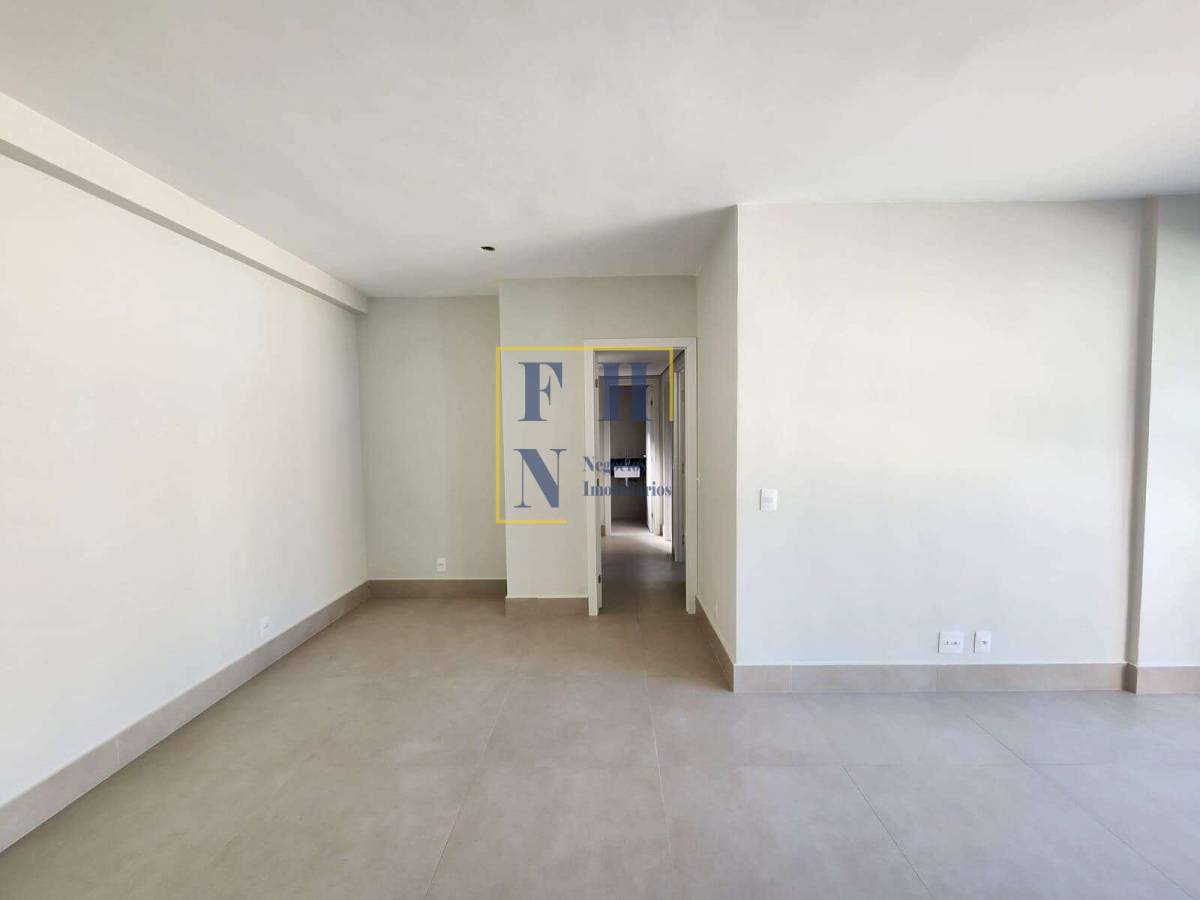  - Apartamento 3 Quartos à Venda na Serra em Belo Horizonte