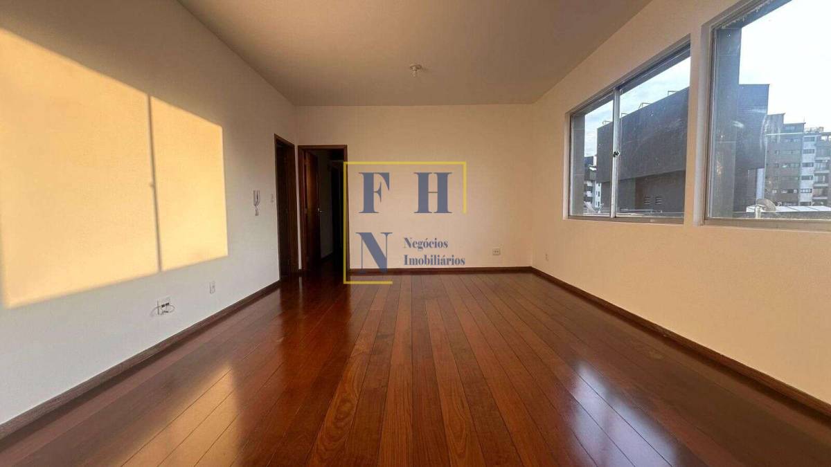 Apartamento à venda com 3 quartos, 100m² - Serra,