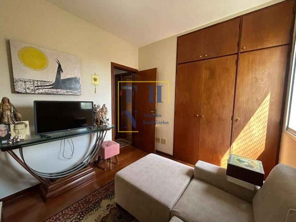 Apartamento à venda com 3 quartos, 110m² - Serra,