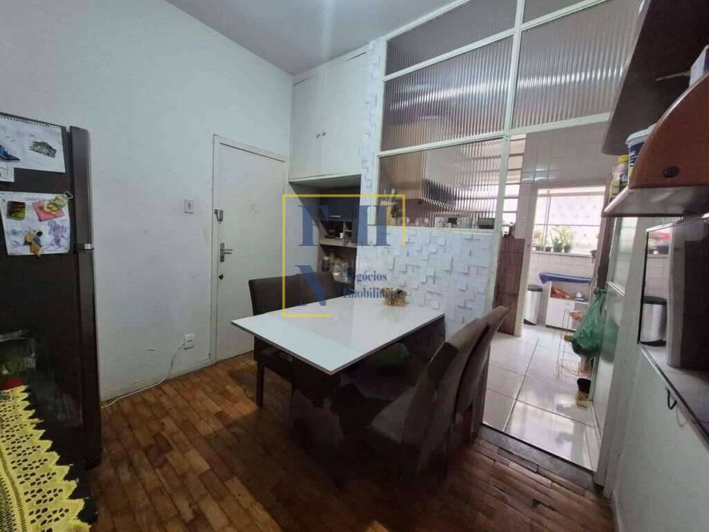 Apartamento à venda com 2 quartos, 70m² - Serra,