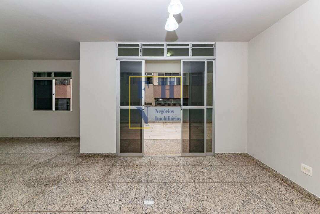 Apartamento Garden 4 Quartos à Venda no Buritis em Belo Horizonte