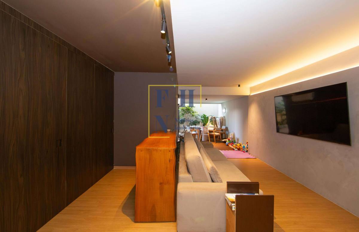 Apartamento Garden à venda com 3 quartos, 183m² - Buritis,