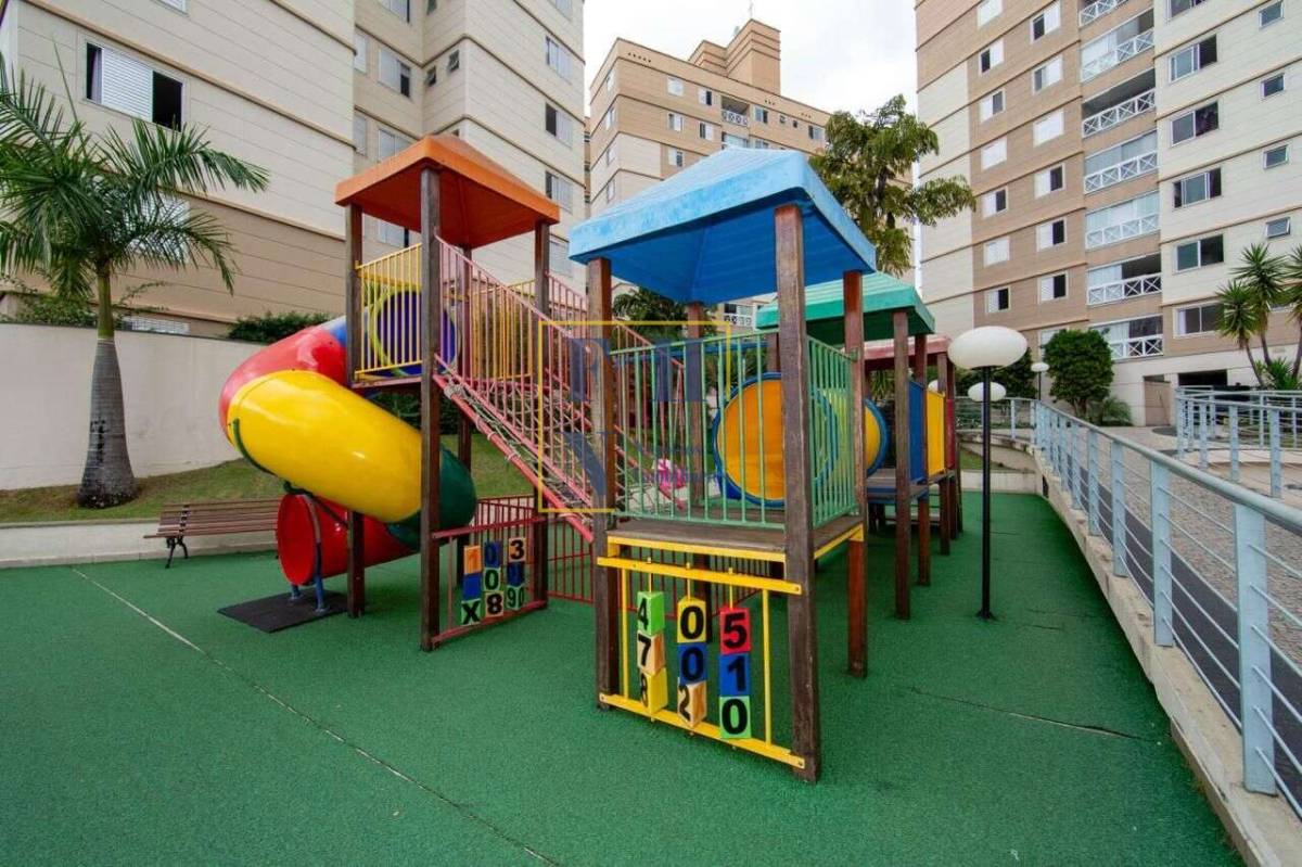 Apartamento Garden à venda com 3 quartos, 183m² - Buritis,