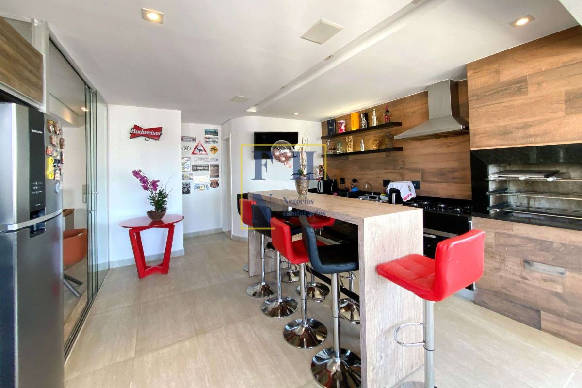 Apartamento Garden à venda com 5 quartos, 200m² - Buritis,