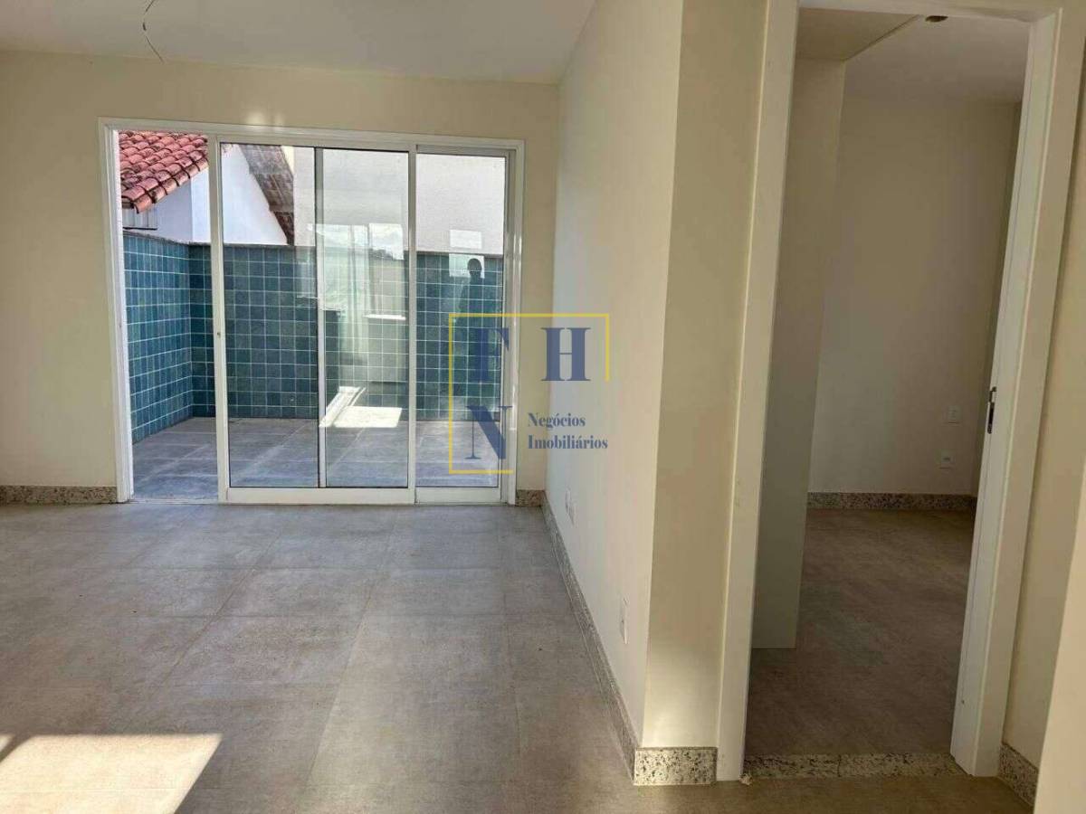 Apartamento Garden à venda com 2 quartos, 116m² - Castelo,