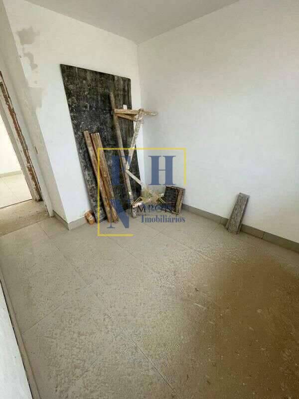 Apartamento Garden à venda com 3 quartos, 140m² - Fernão Dias,