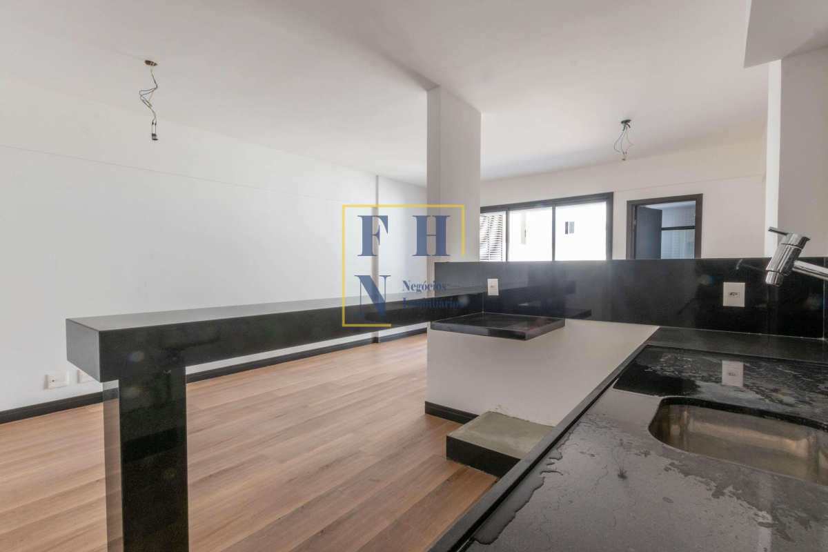Apartamento Garden à venda com 1 quarto, 80m² - Funcionários,Belo Horizonte