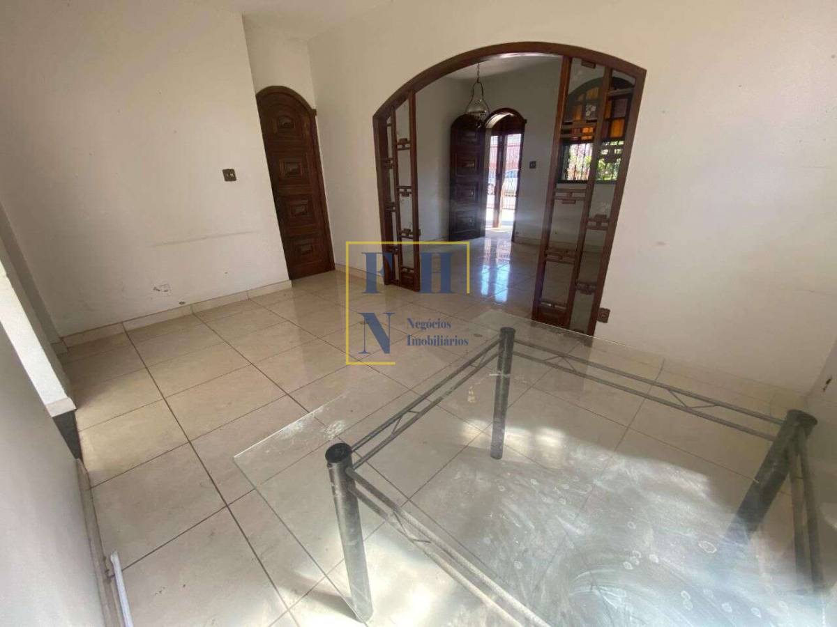 Apartamento Garden à venda com 3 quartos, 90m² - Graça,