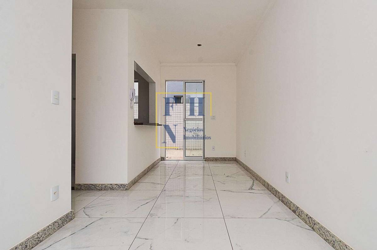 Apartamento Garden à venda com 3 quartos, 113m² - Sagrada Família,