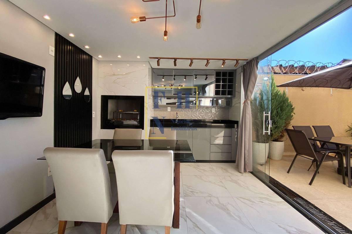 Apartamento Garden à venda com 2 quartos, 138m² - Sagrada Família,