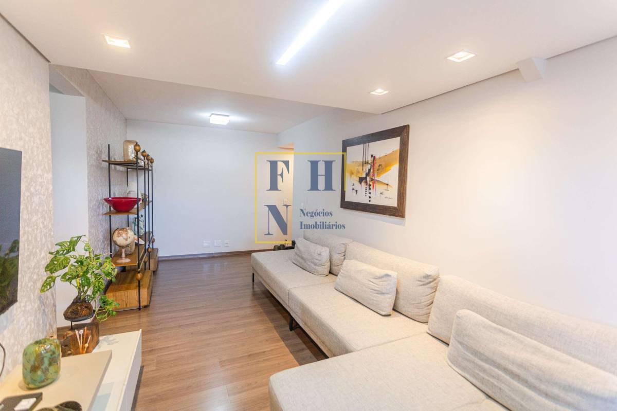 Apartamento Garden à venda com 3 quartos, 156m² - Sagrada Família,