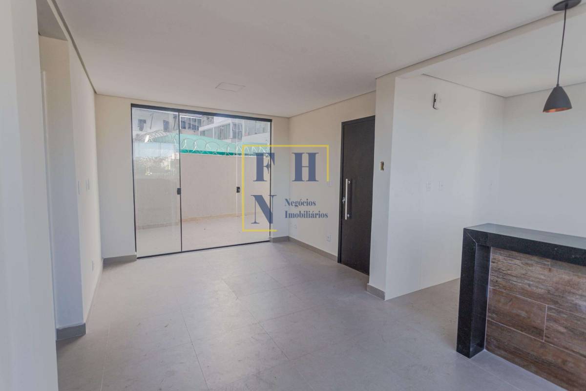 Apartamento Garden à venda com 3 quartos, 150m² - Santa Tereza,