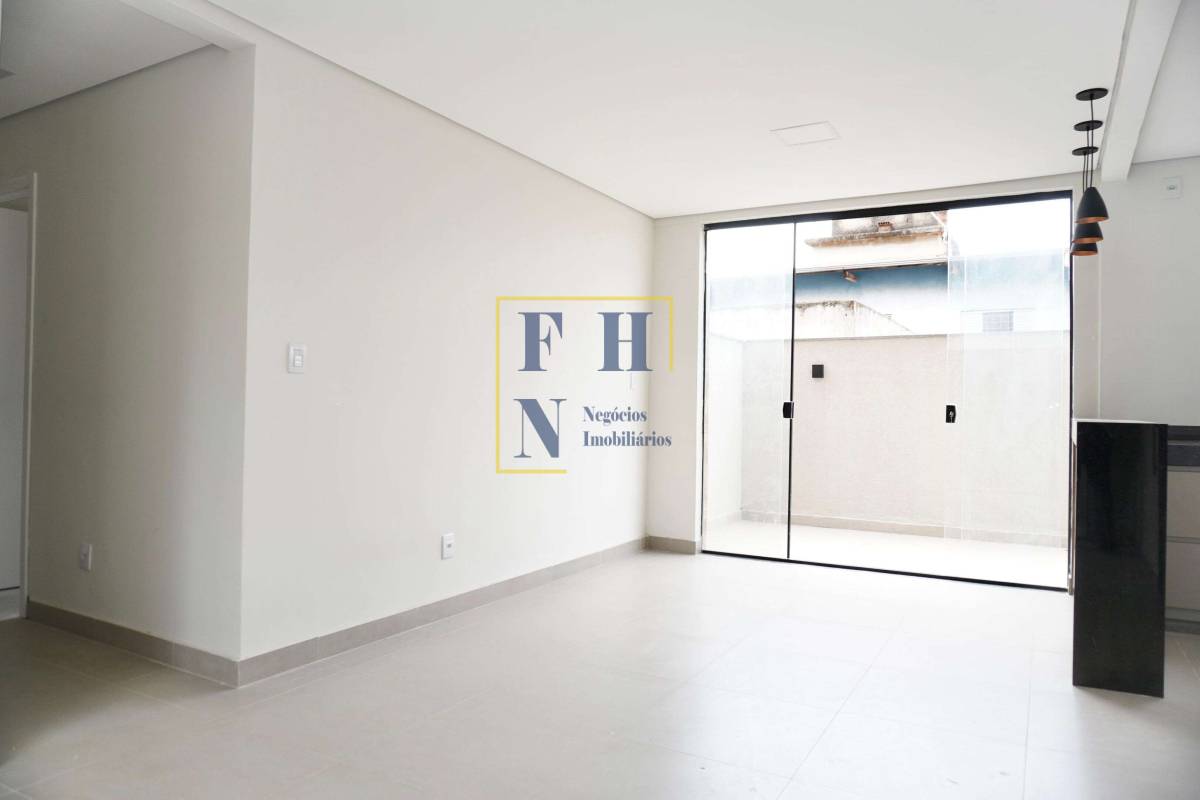 Apartamento Garden à venda com 3 quartos, 117m² - Santa Tereza,