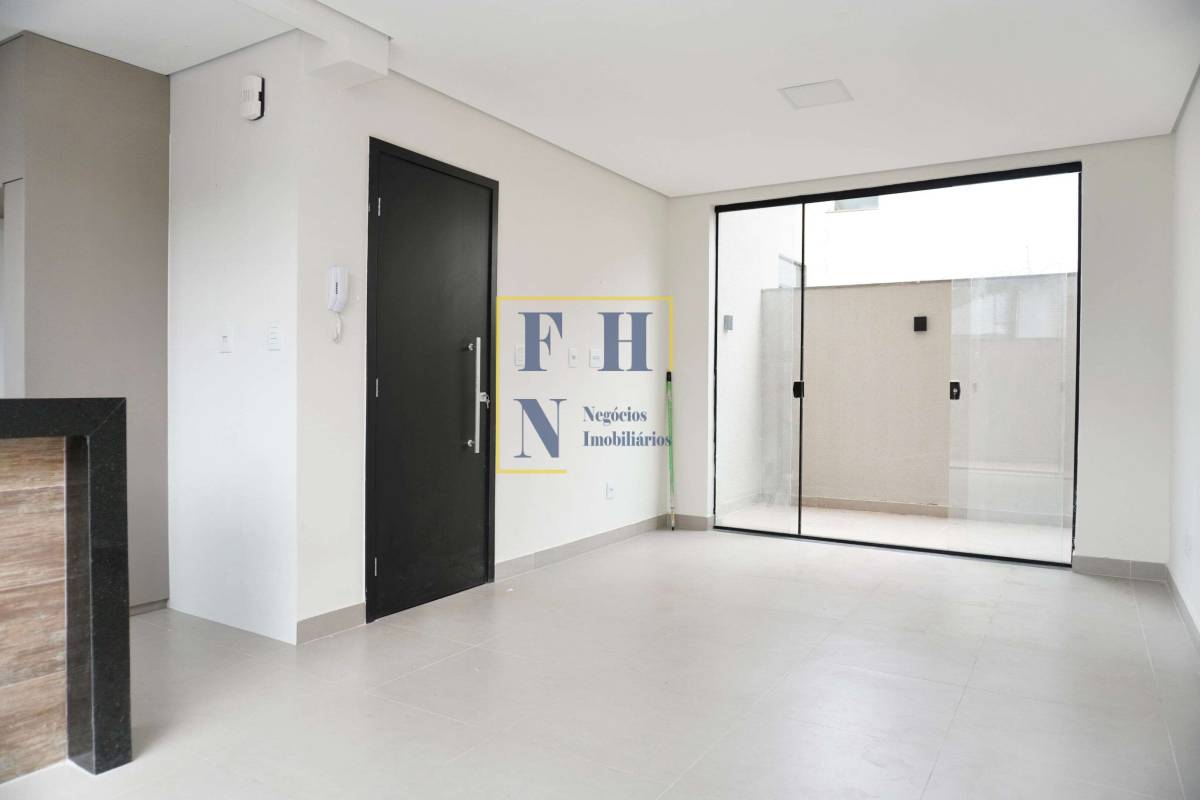 Apartamento Garden à venda com 3 quartos, 117m² - Santa Tereza,