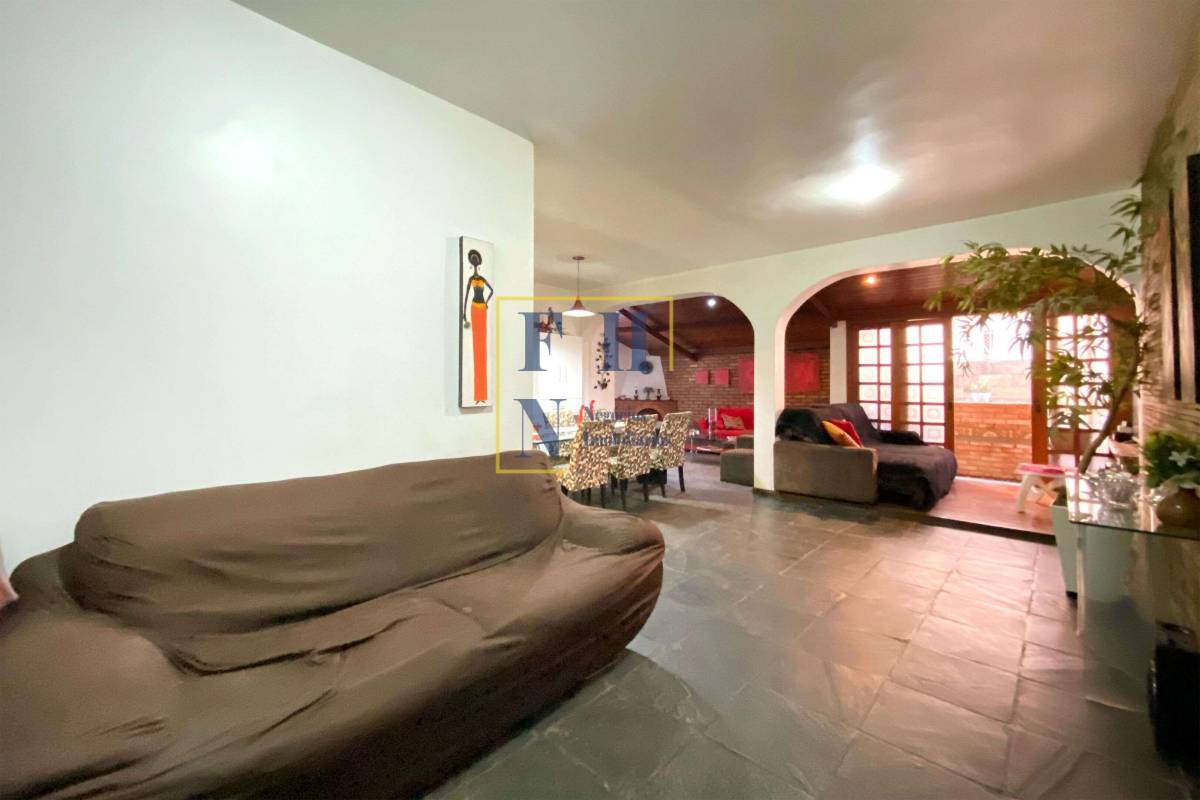 Apartamento Garden à venda com 3 quartos, 145m² - Santo Antônio,