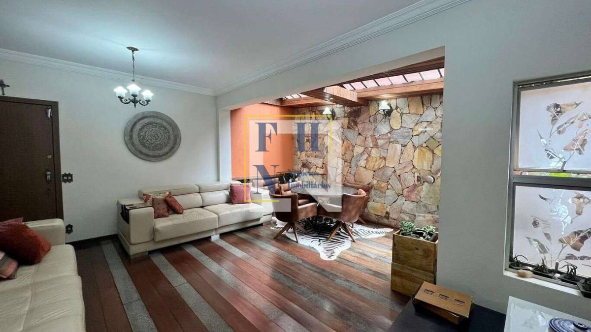 Apartamento Garden à venda com 5 quartos, 210m² - Santo Antônio,