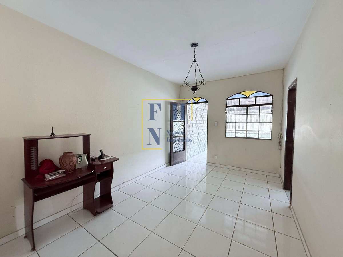 Casa 3 Quartos à Venda no Alto Caiçaras em Belo Horizonte