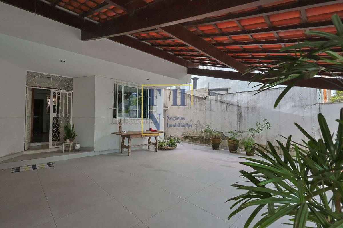  - Casa 5 Quartos à Venda no Buritis em Belo Horizonte