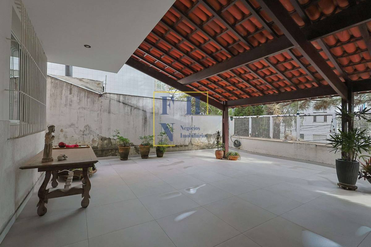  - Casa 5 Quartos à Venda no Buritis em Belo Horizonte
