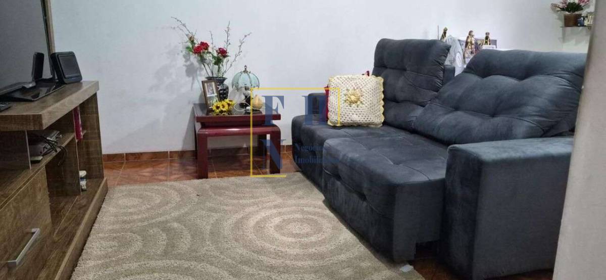 Casa 2 Quartos à Venda no Buritis em Belo Horizonte - FHN Imóveis