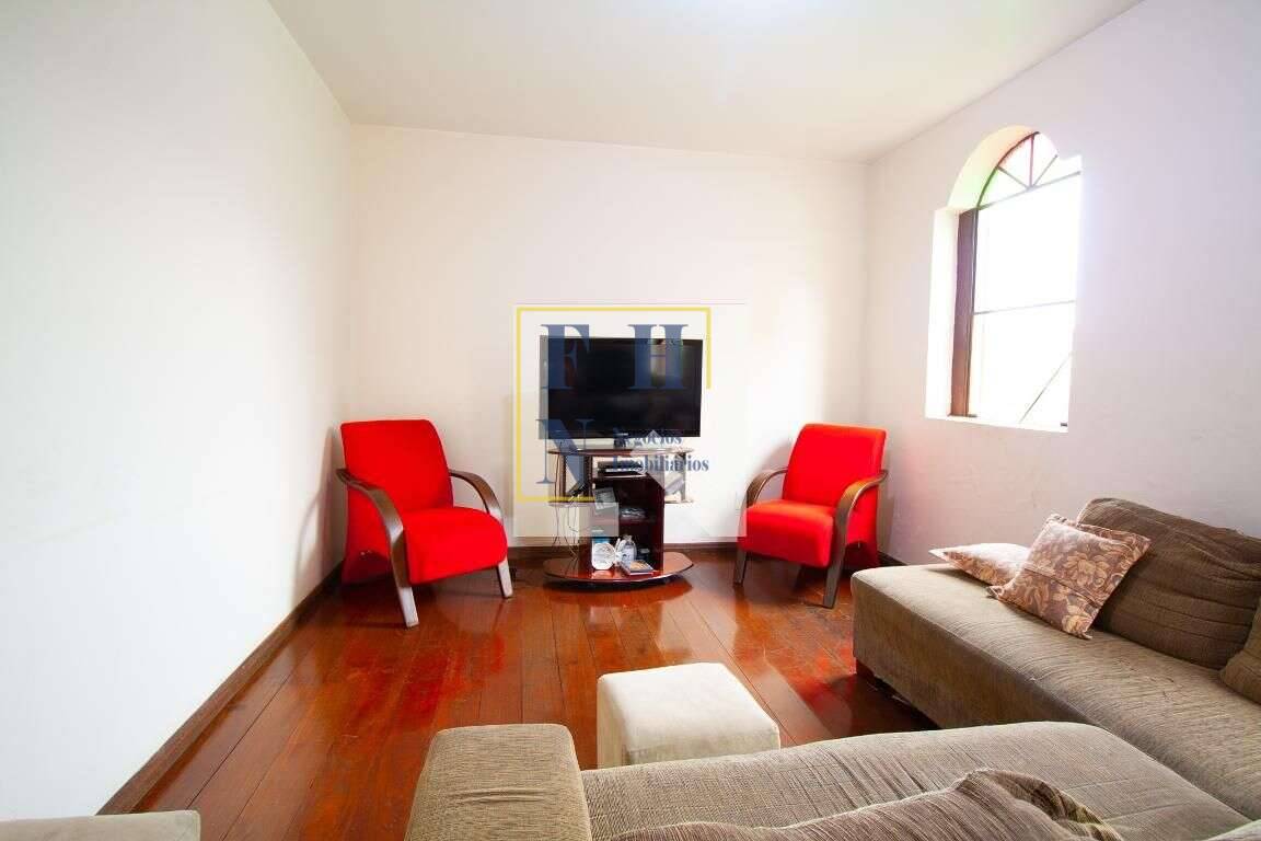 Casa à venda com 5 quartos, 360m² - Cachoeirinha,