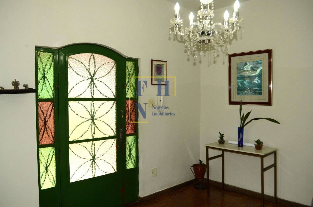 Casa à venda com 3 quartos, 274m² - Cachoeirinha,