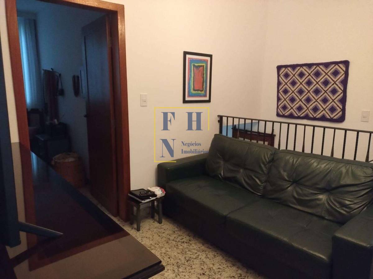 Casa à venda com 2 quartos, 144m² - Cachoeirinha,