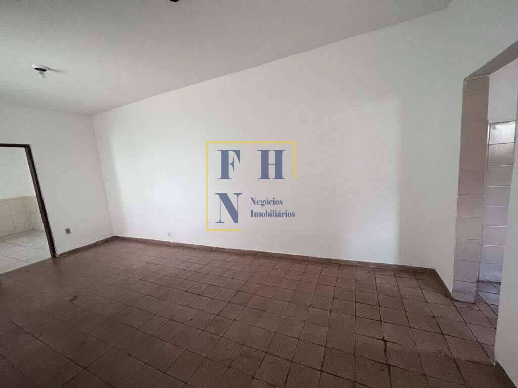 Casa à venda com 6 quartos, 360m² - Cachoeirinha,