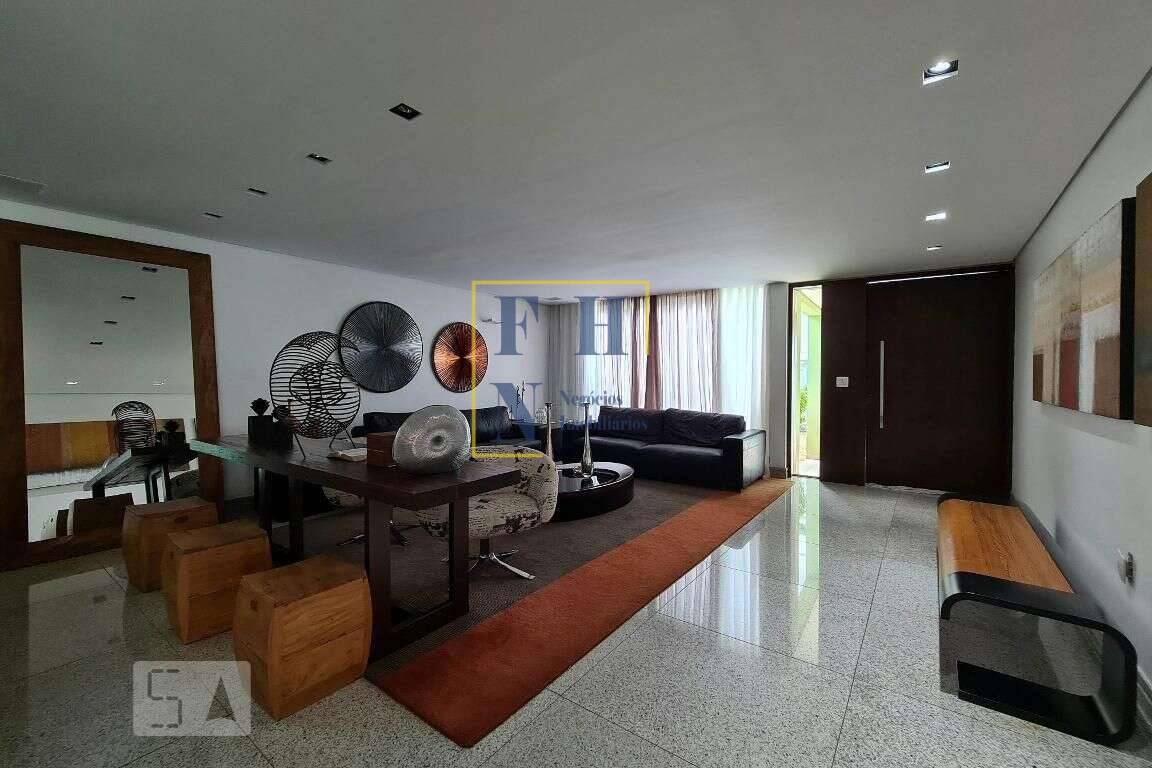  - Casa 4 Quartos à Venda no Castelo em Belo Horizonte