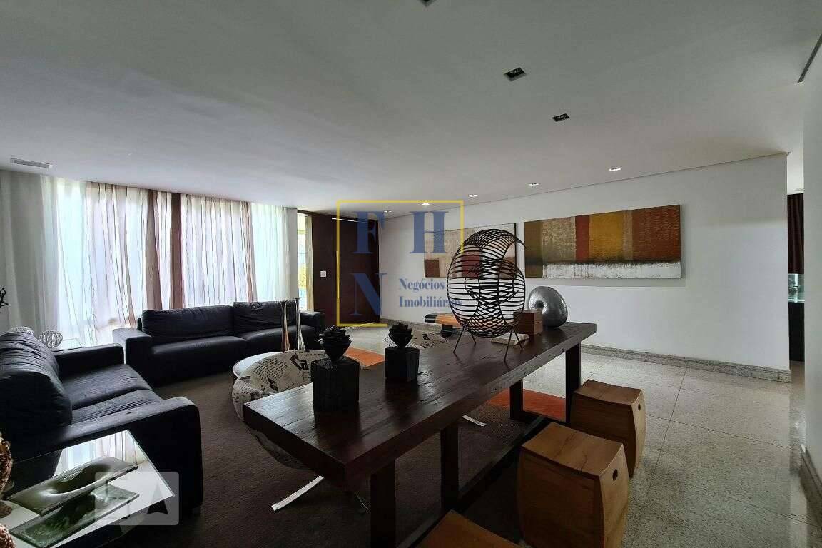  - Casa 4 Quartos à Venda no Castelo em Belo Horizonte