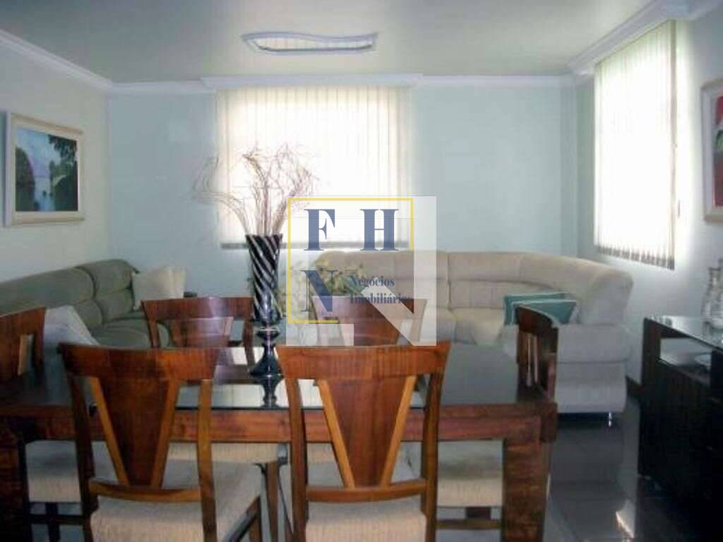 Casa à venda com 4 quartos, 350m² - Castelo,