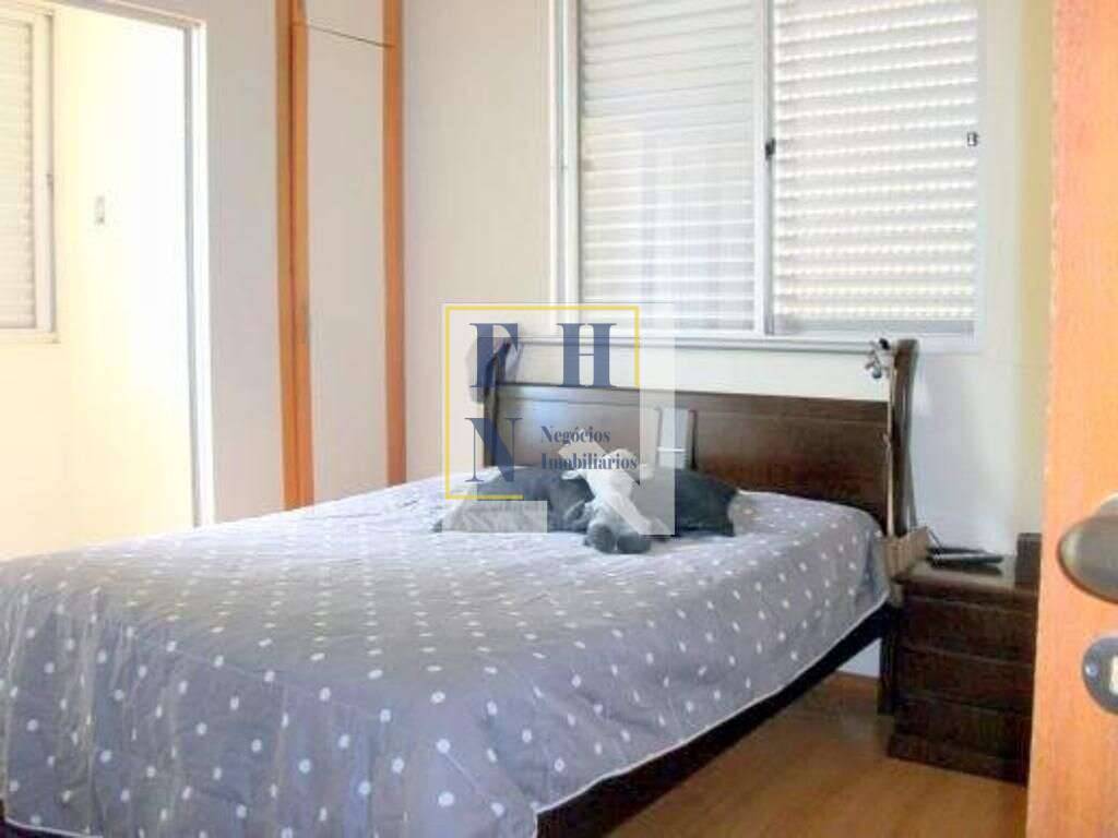 Casa à venda com 4 quartos, 350m² - Castelo,
