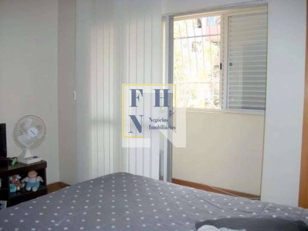 Casa à venda com 4 quartos, 350m² - Castelo,