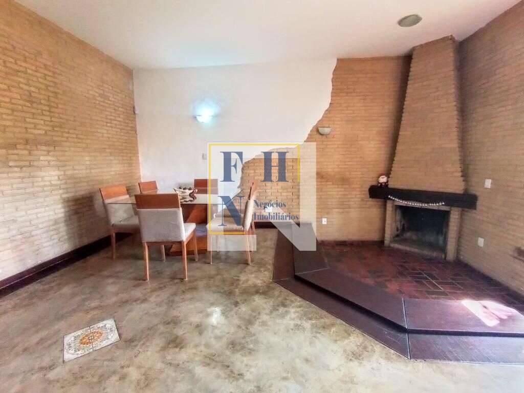  - Casa 4 Quartos à Venda no Castelo em Belo Horizonte